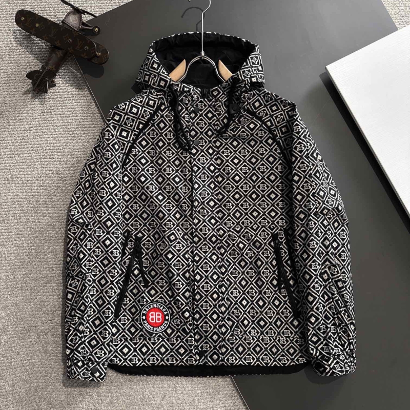 Ba*len*cia*ga coats